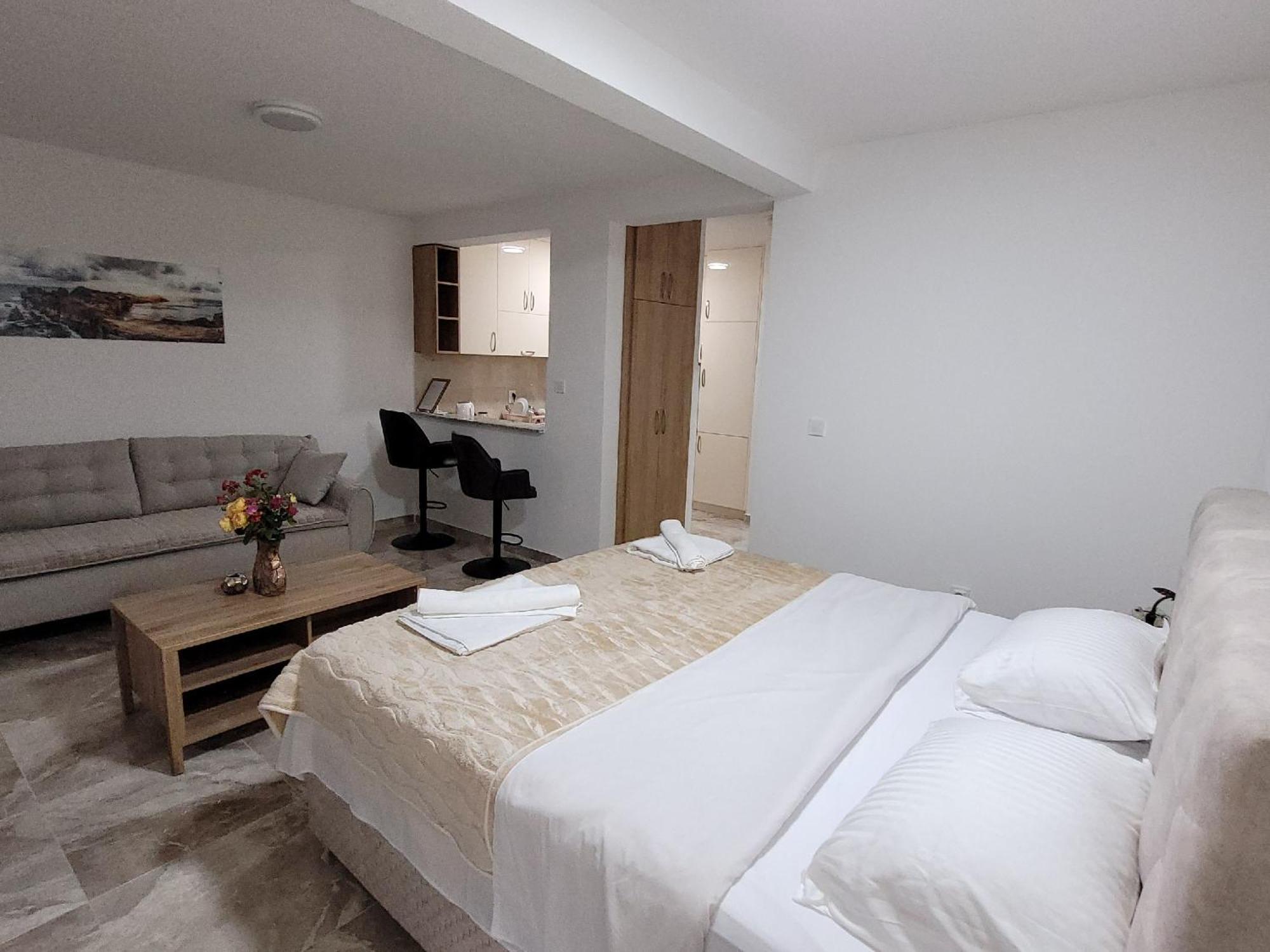 Montenegro Apartments Phoenix With Pool Бар Номер фото